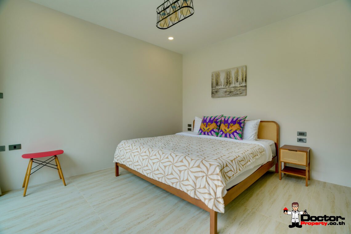 New 4 Bedroom Pool Villa with Partial Sea View in Bang Rak, Koh Samui – For Sale